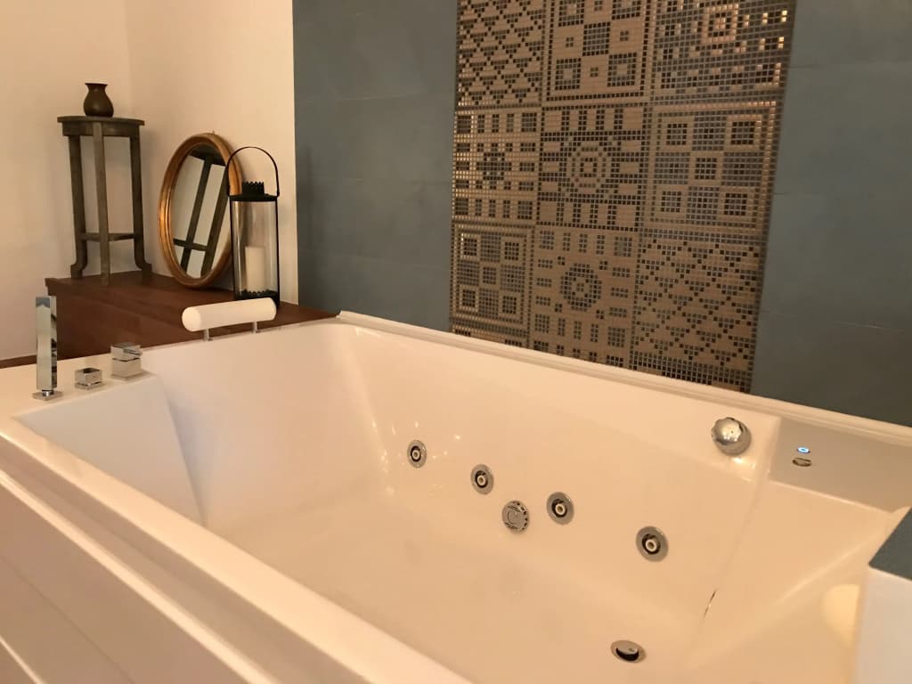 Villa Borghese Hydromassage Suite Apartments - photo 12