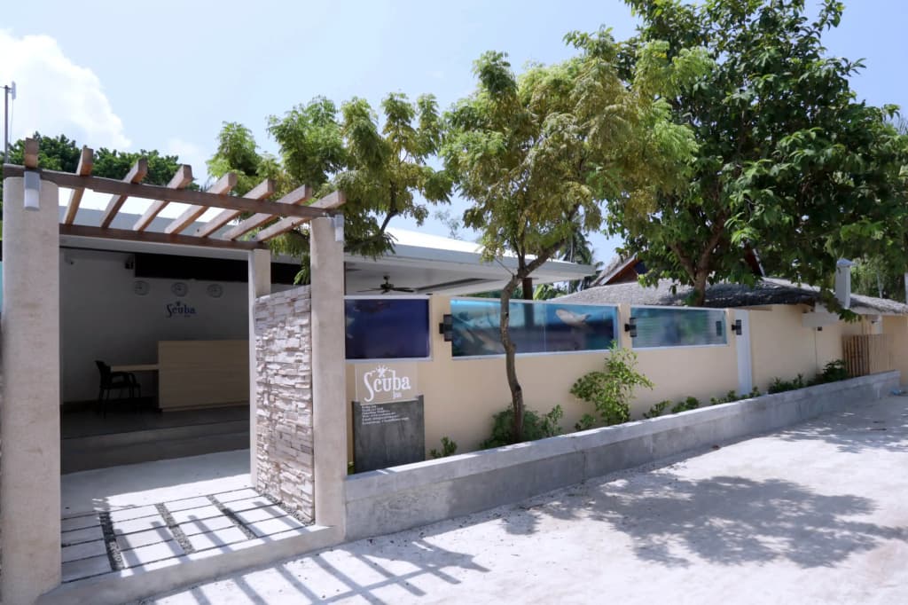 Scuba Inn Guest House - photo 3
