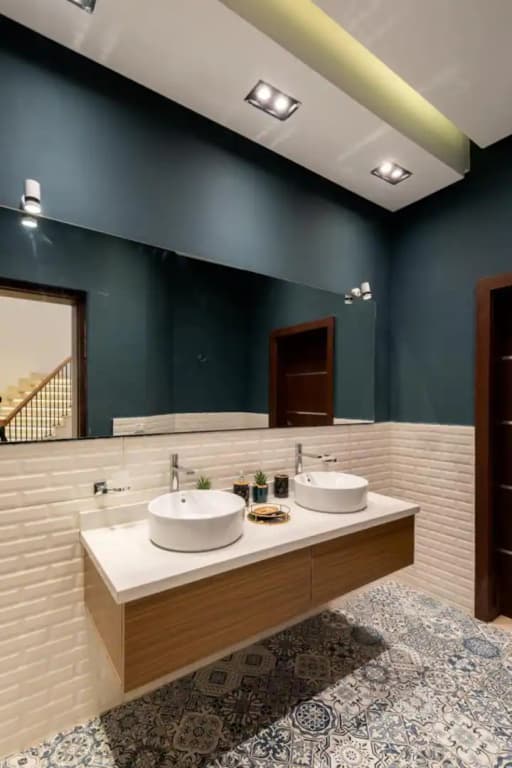 Settle Inn Luxury Swan Lake Villa - photo 8