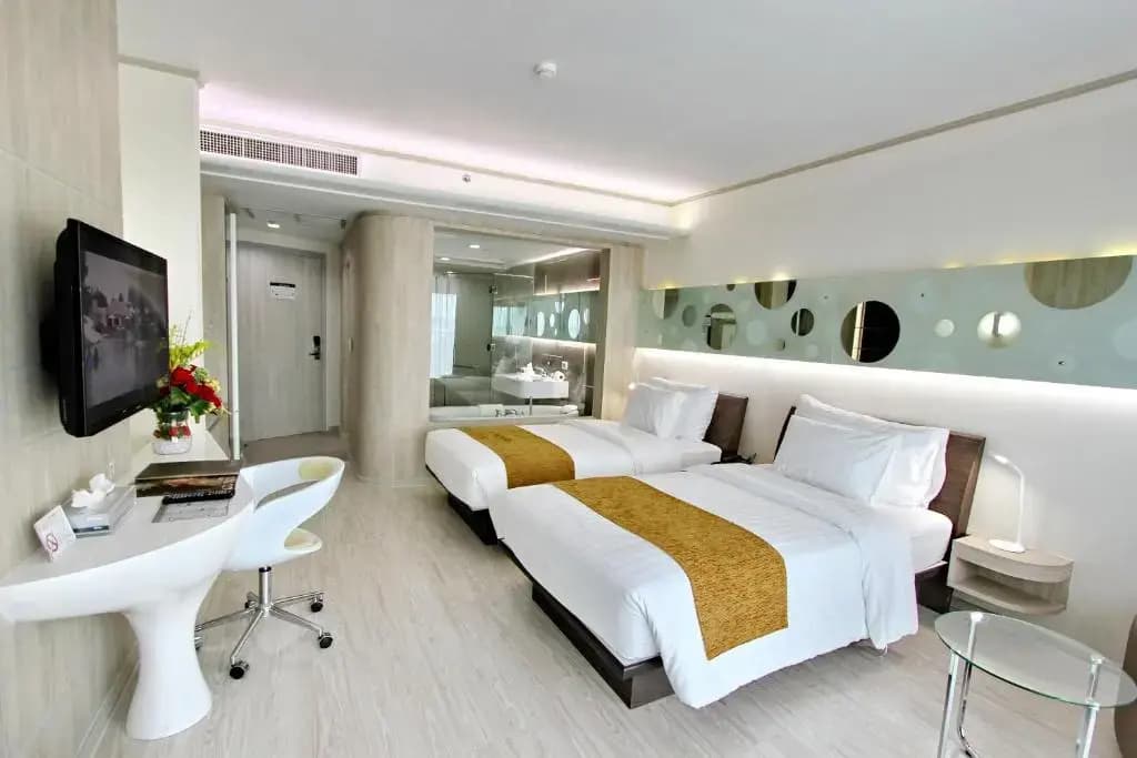 Pattaya Discovery Beach Hotel - photo 13