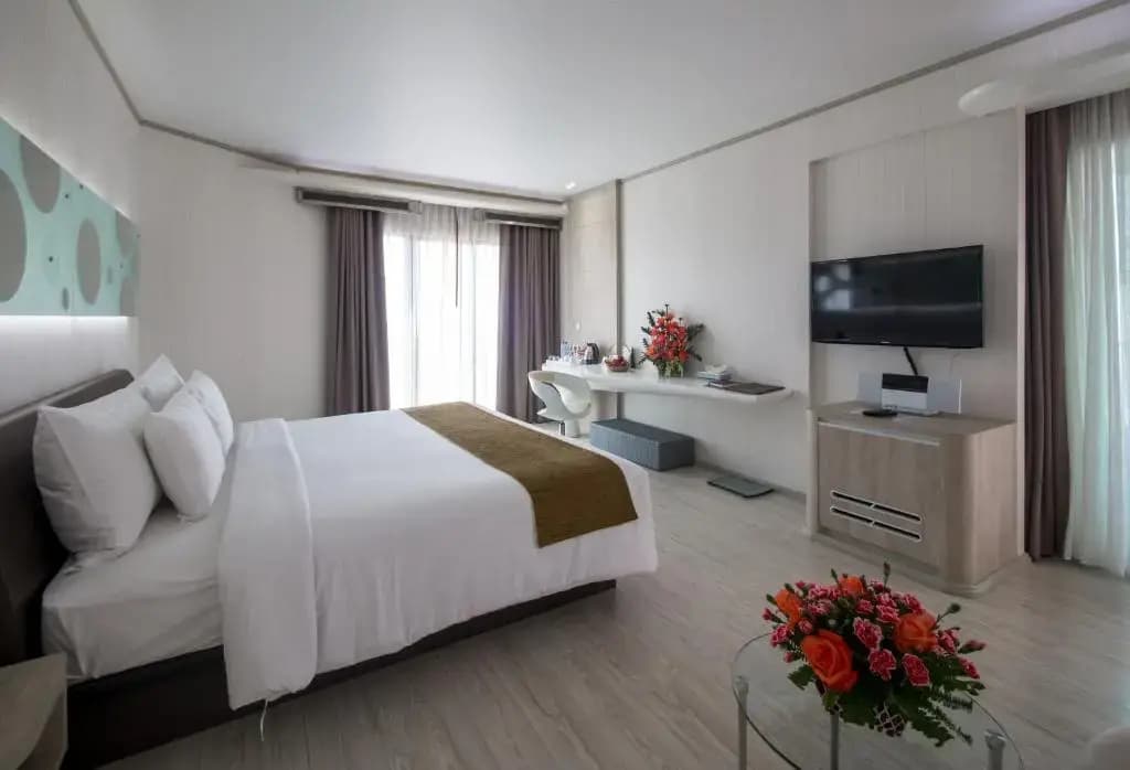 Pattaya Discovery Beach Hotel - photo 24
