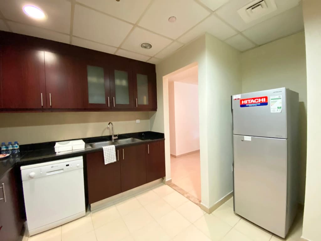 Close to JBR Beach Spacious 2BR Marina views Apartments - photo 21