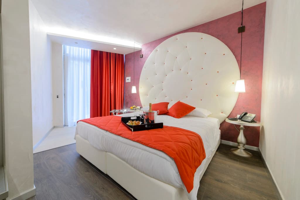 LBH Hotel Vespasiano - photo 13