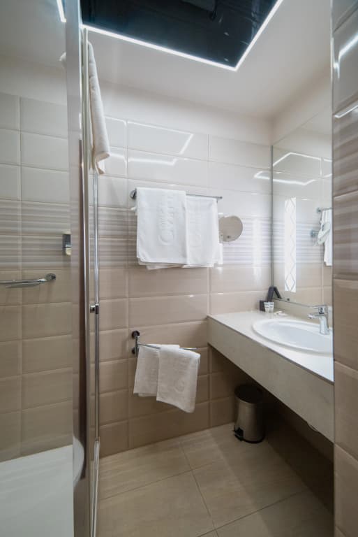 Hotel Carlton Hotel Buda Castle - photo 10