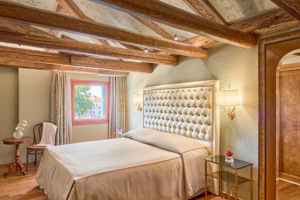 Hotel Santa Chiara Hotel - photo 9