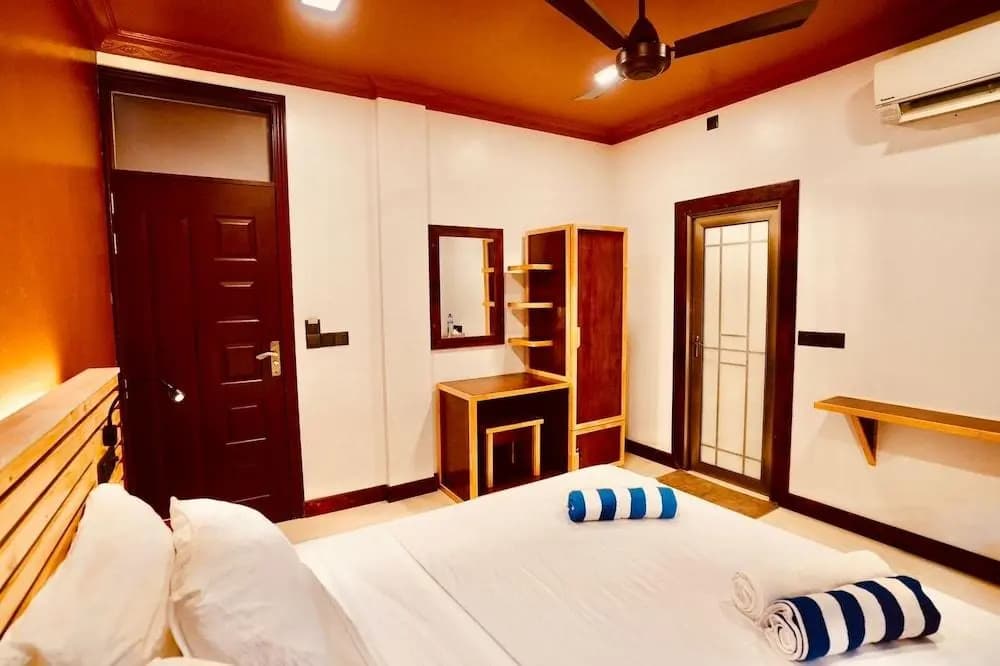 Captal Island Villa - photo 12