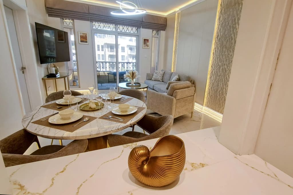 Palmbay 2BR Burj Khalifa View Apartments - photo 10