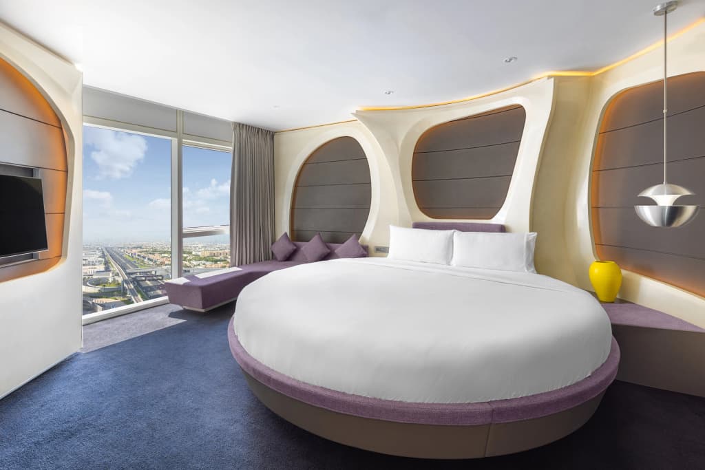 V Hotel Dubai Curio Collection by Hilton Hotel - photo 31