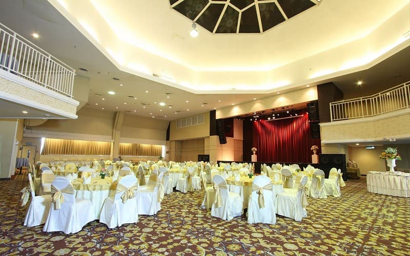 Royal Benja Hotel - Big Rooms, Family Friendly - photo 18