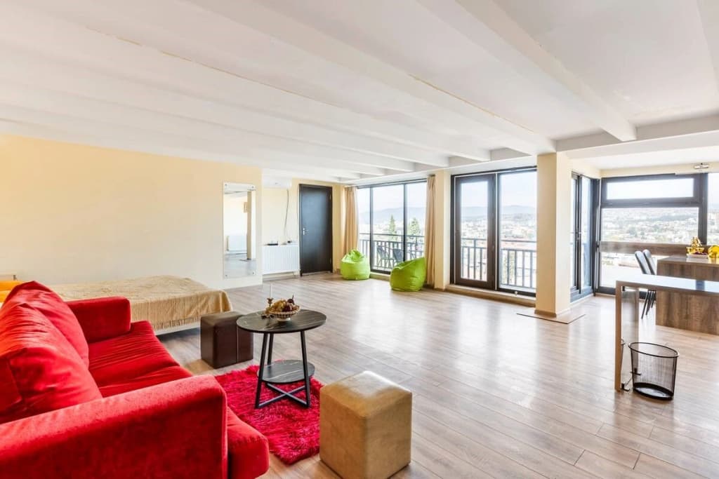 Eagles Nest Apartments - photo 3