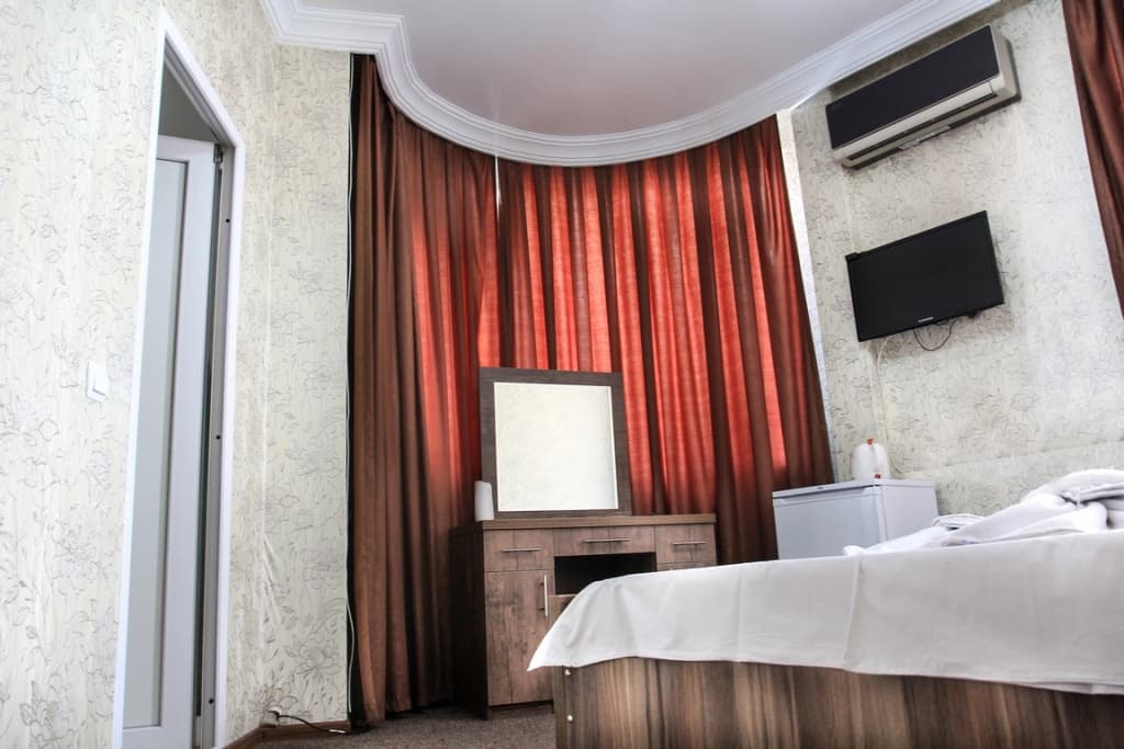 New Palace Shardeni Hotel - photo 18
