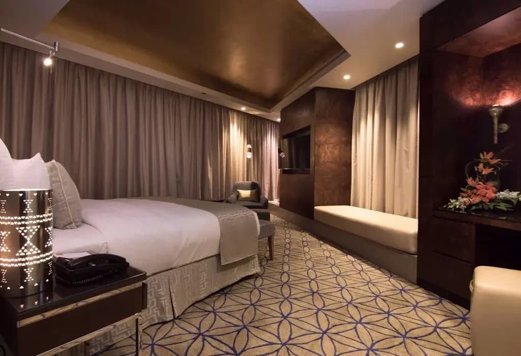 Grand Millennium Muscat Hotel - photo 19