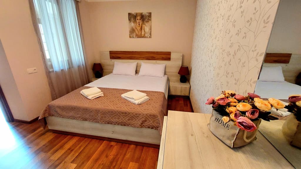 Green Garden Apartments - photo 5