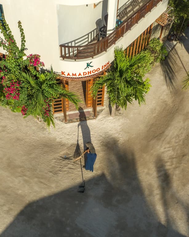 Kamadhoo Inn Guest House - photo 36
