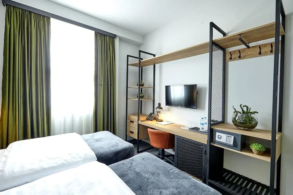Graphica Tbilisi Hotel - photo 19