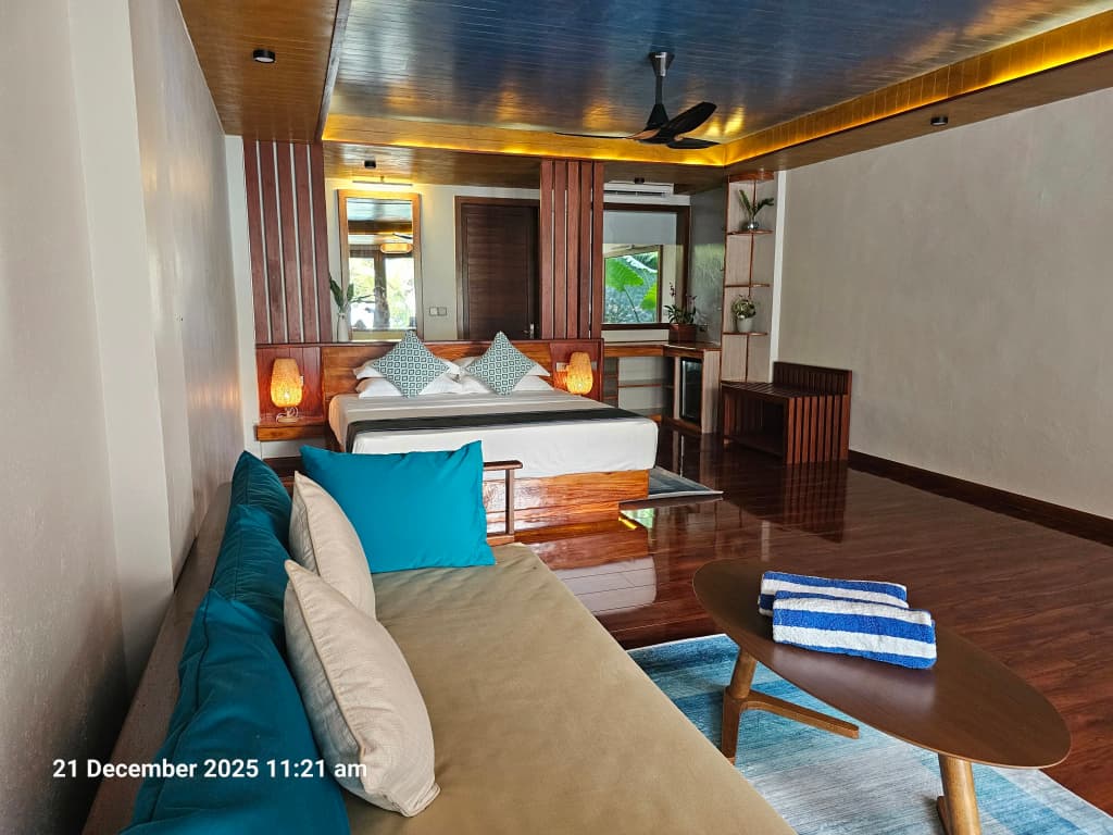 Island Luxury Retreat Maalhos Hotel - photo 20