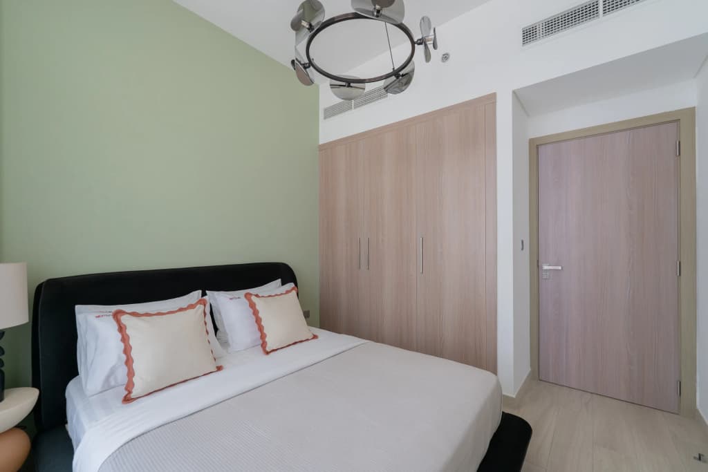 A New Designer in Meydan | Azizi Riviera Apartments - photo 11