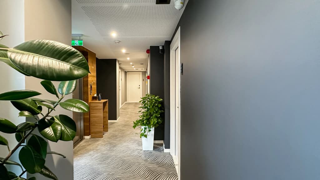 Silver 39 Corner Hotel - photo 15