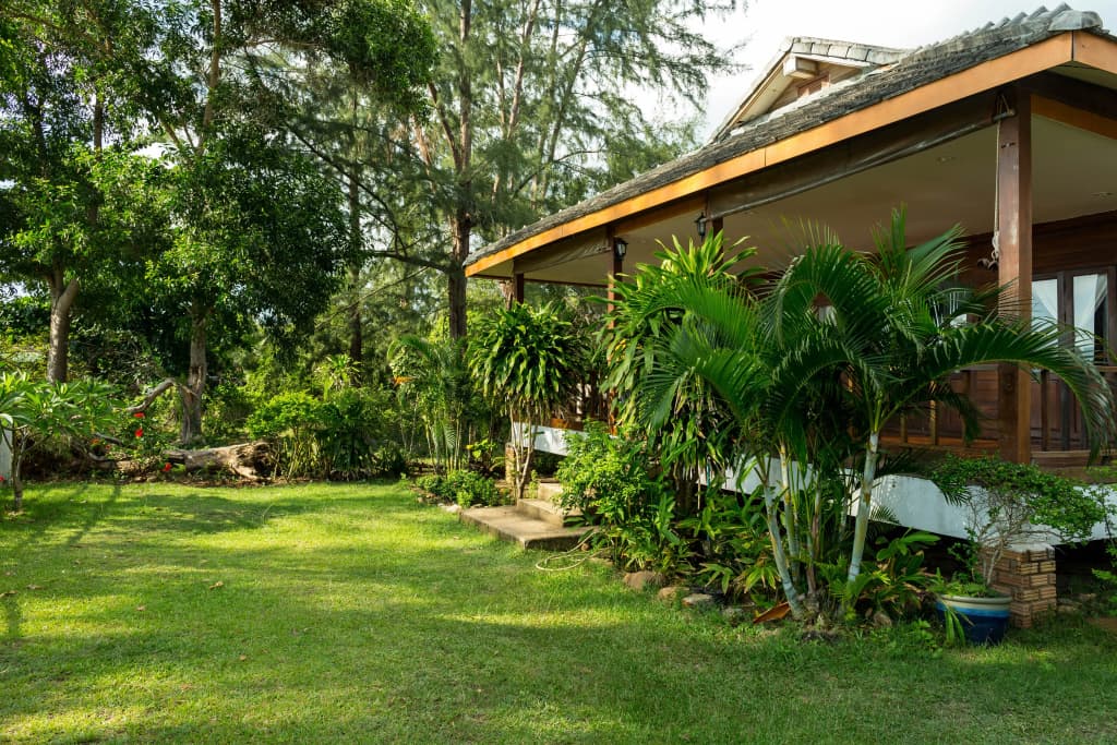 Lipa Bay Residence Resort Hotel - photo 5