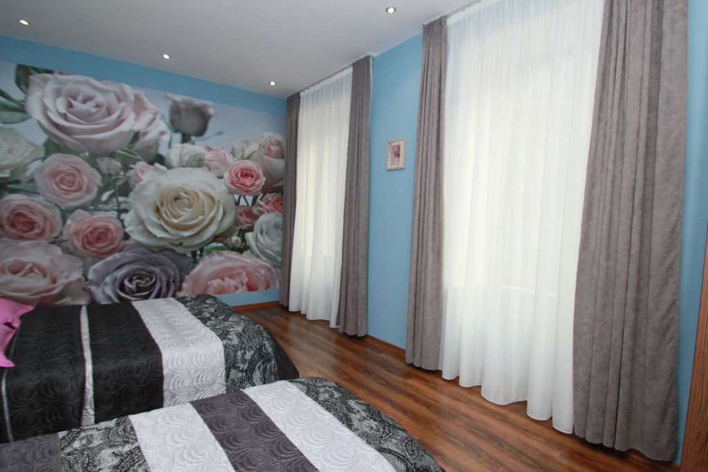 Rose Gogebashvili Apartments - photo 2