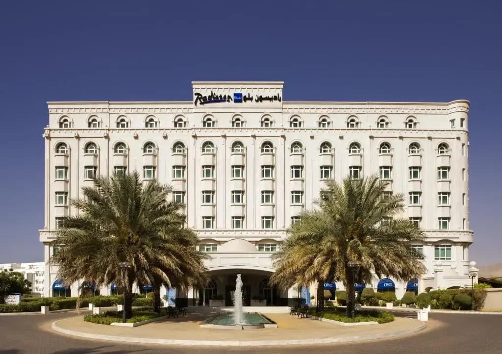 Hotel Radisson Blu Hotel, Muscat - photo 3