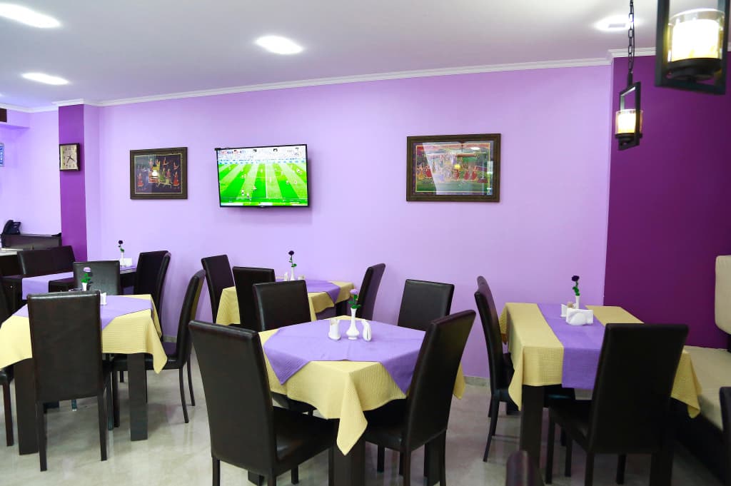 Guru Hotel - photo 10
