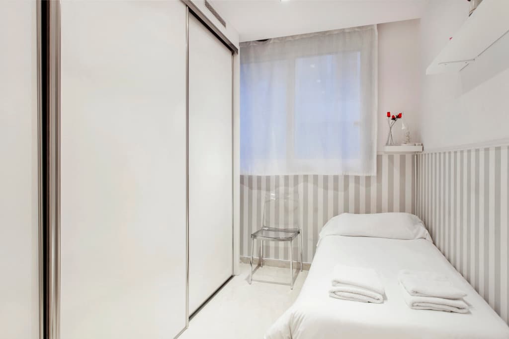 Barcelona Best Services Apartments - photo 9