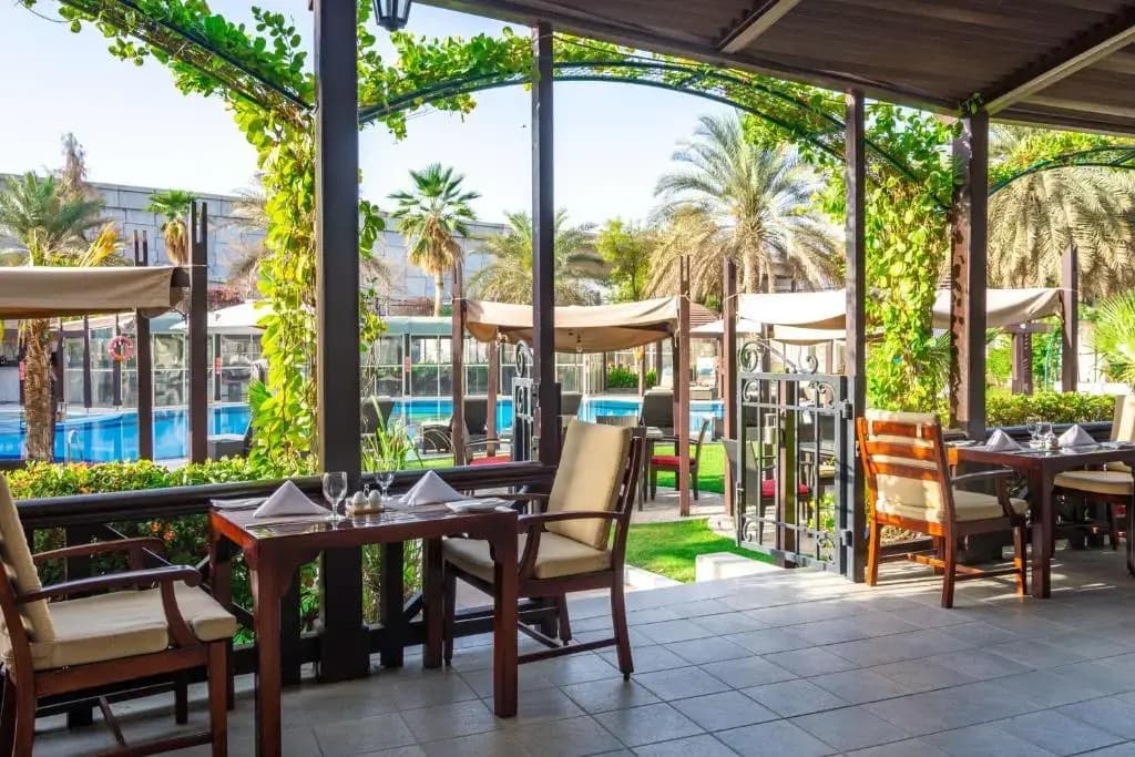 Hotel Radisson Blu Hotel, Muscat - photo 8