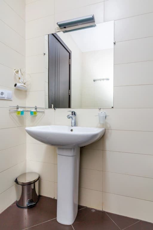 Merlin Hotel - photo 26