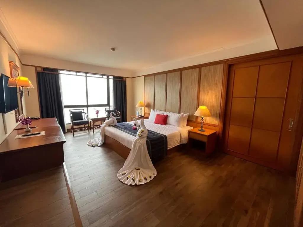 Cholchan Pattaya Beach Resort - photo 5