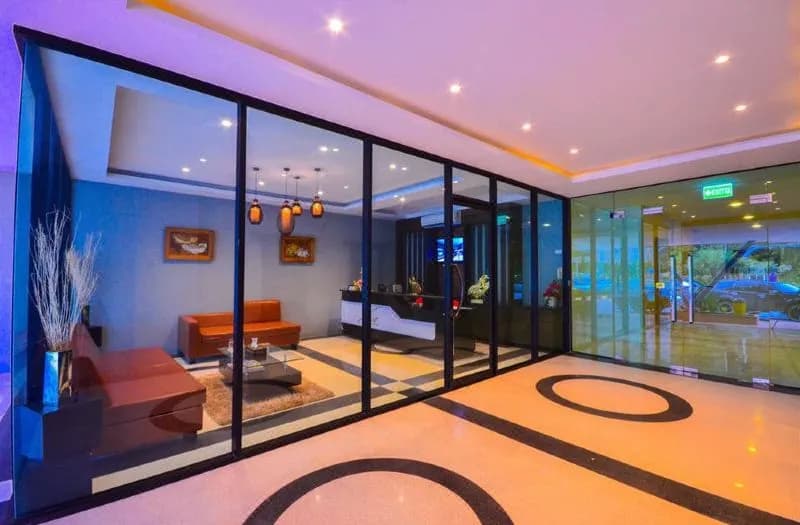Nice Bangtao Beach Hotel - photo 4