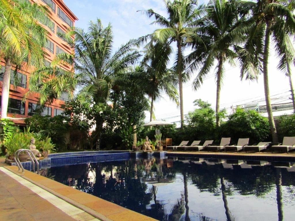 Nova Park Hotel Pattaya - photo 21