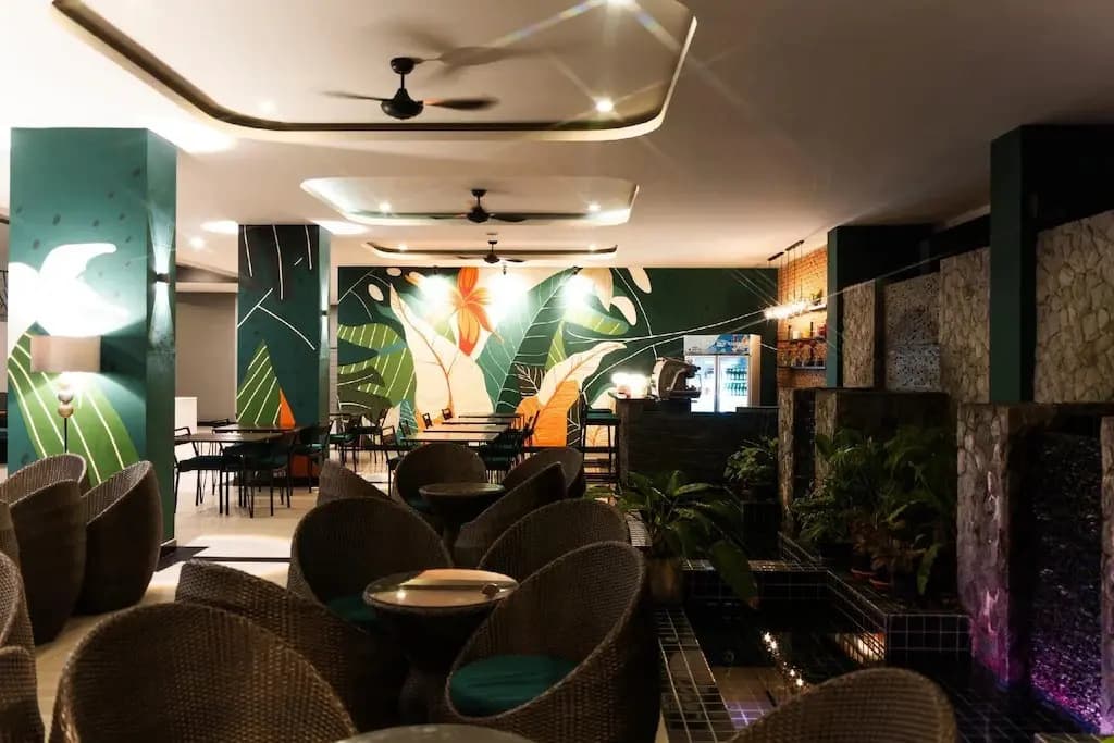 Gu Hotel Patong - photo 12