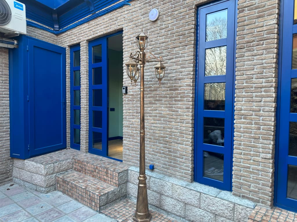 Blue Balcony Apartments - photo 7