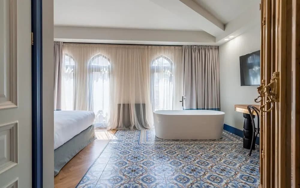 Hotel Abanotubani - photo 16