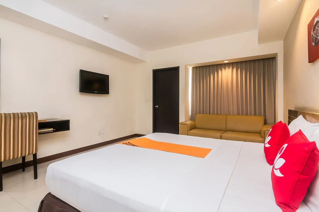 ZEN Rooms Legian Dewi Sri Hotel - photo 4