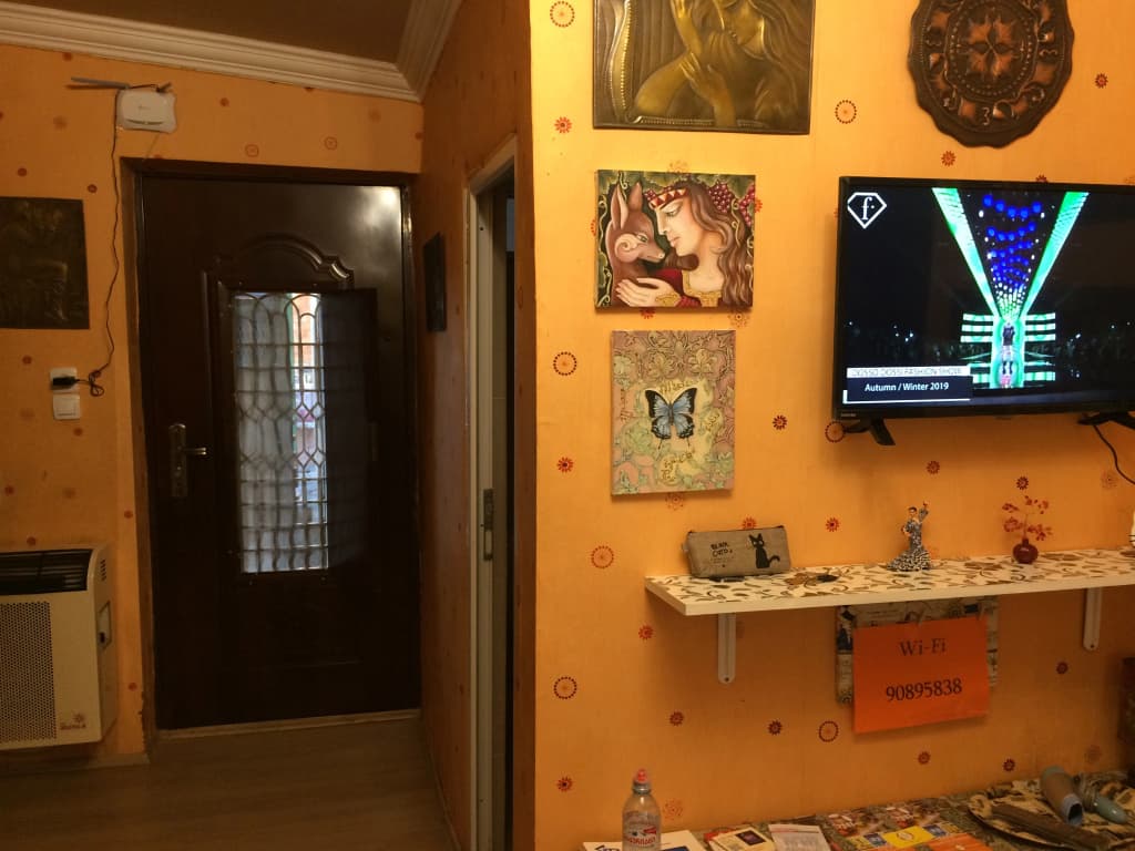 Cat's House Apartments - photo 3