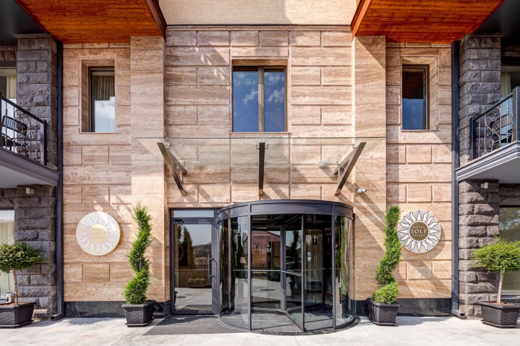 Sole Palace Hotel - photo 11