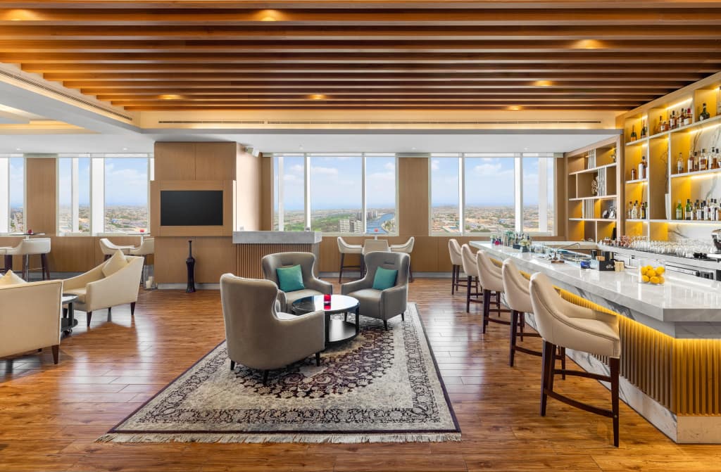 V Hotel Dubai Curio Collection by Hilton Hotel - photo 7