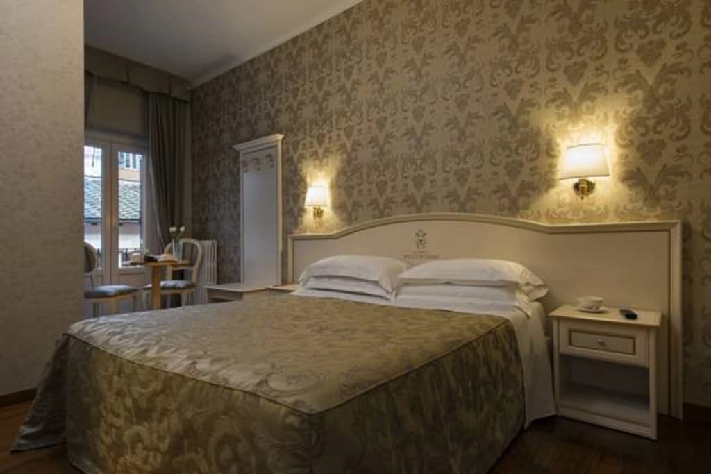 Relais Bocca di Leone Guest House - photo 2