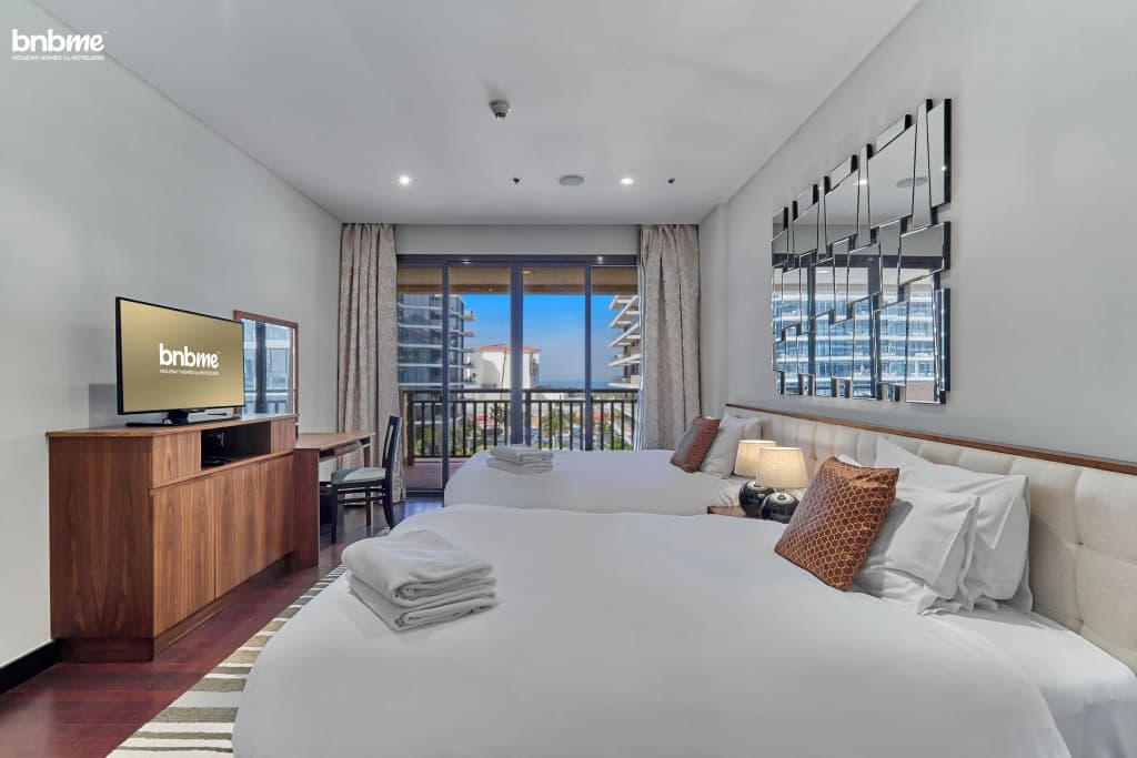 Bnbmehomes Palm Retreat Mesmerizing Sea Views-404 Apartments - photo 11