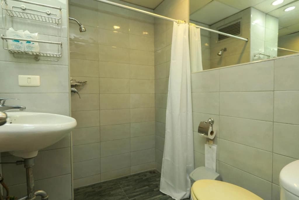 Flipper House Hotel - photo 20