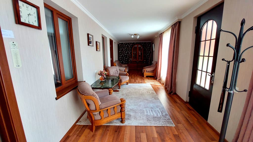 Green Garden Apartments - photo 10