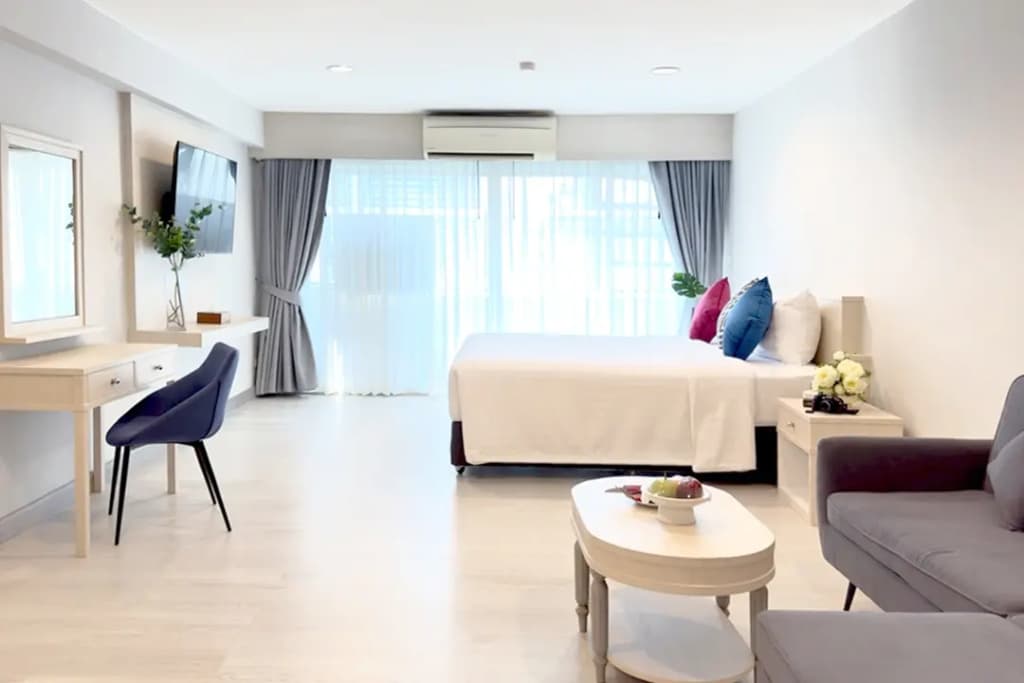 Furama Silom Hotel - photo 7