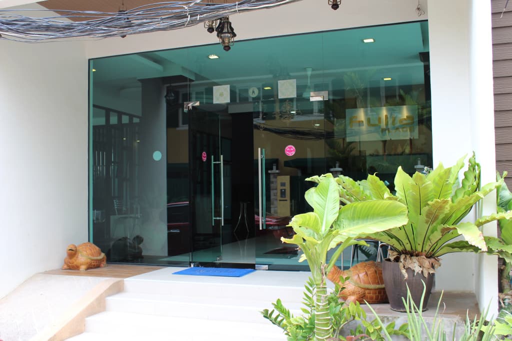 Fulla Place Hotel - photo 3