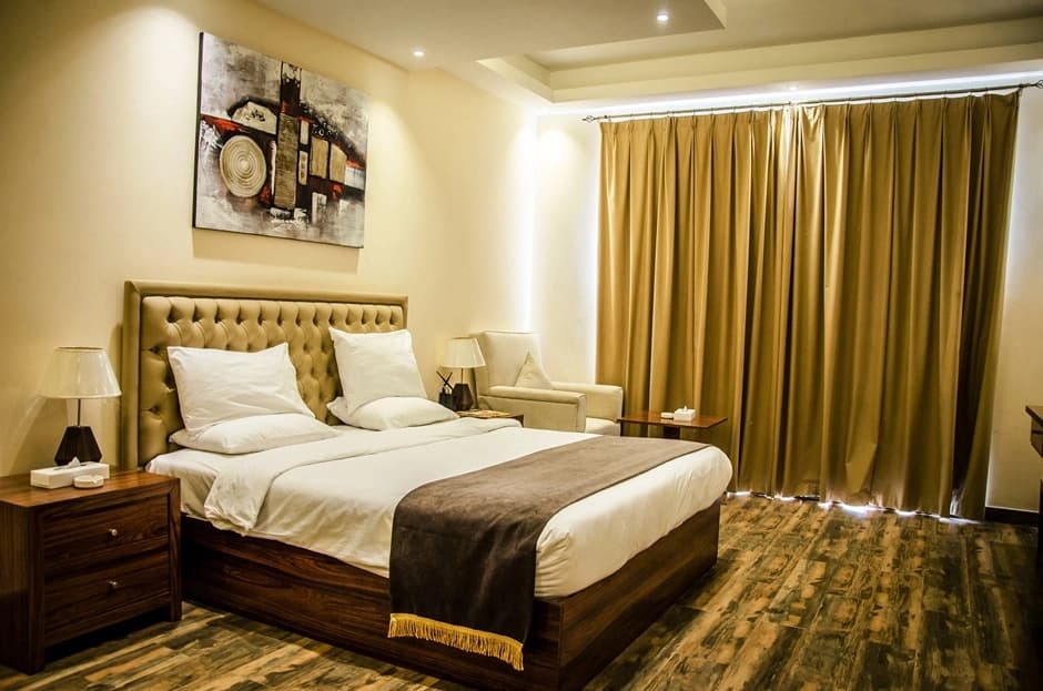 Royal Residence Hotel - photo 2