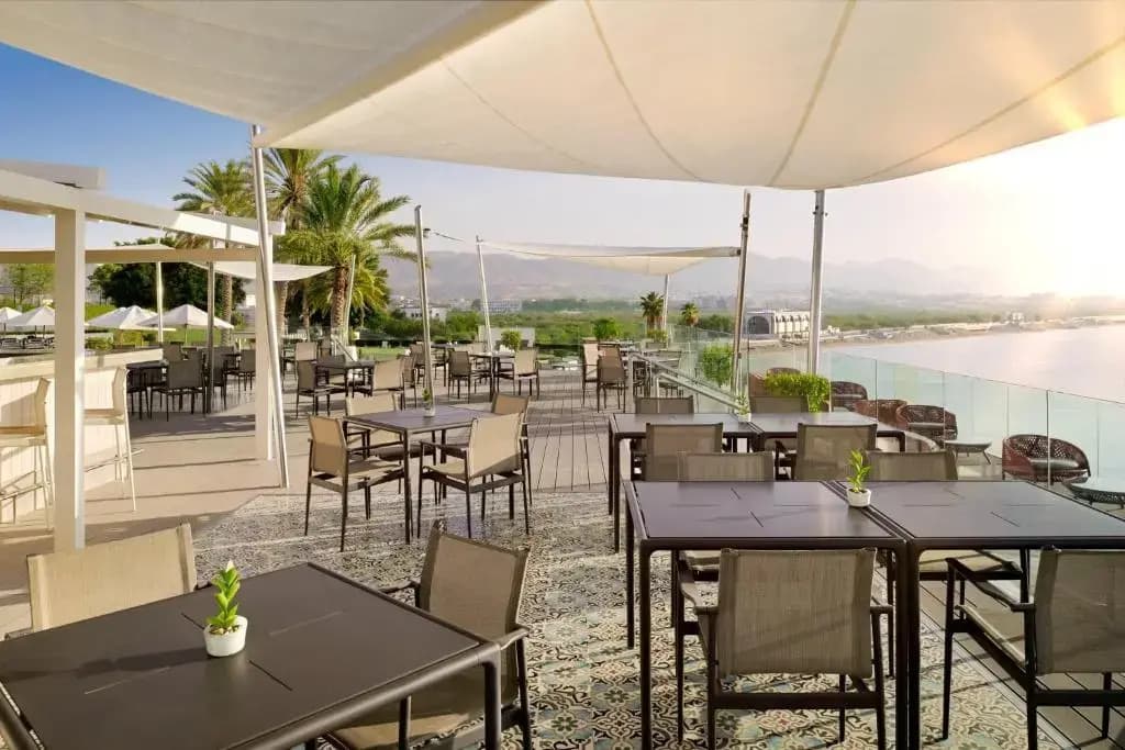 Crowne Plaza Muscat by IHG Hotel - photo 27