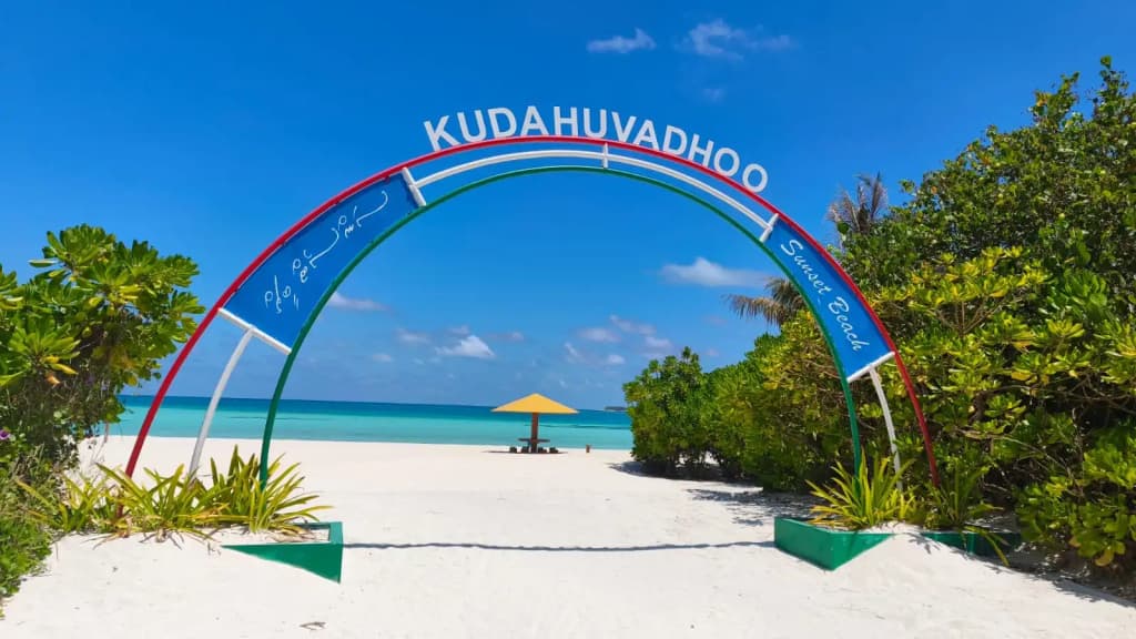 Oceana Surf Maldives Hotel - photo 18