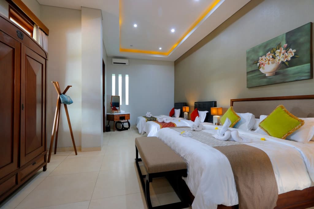 Little Ubud River View Villa - photo 21