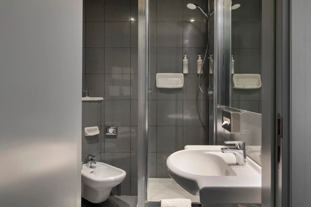 Mediolanum Hotel - photo 32